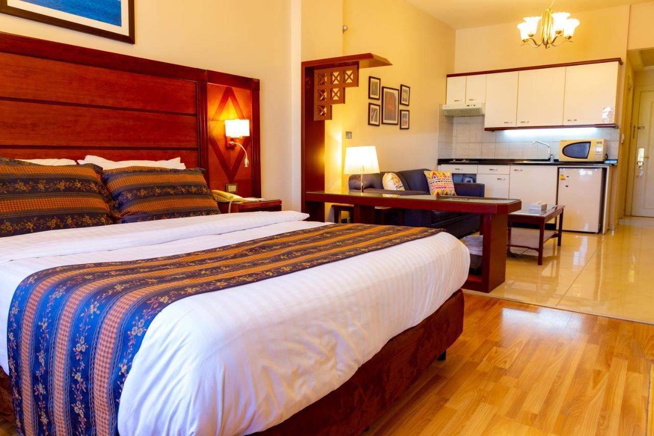 Comfort Hotel Suites Amman Exterior foto